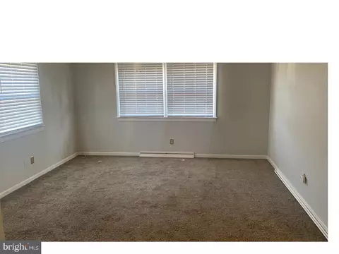 102 Spruce St, Delran, NJ 08075 photo 6