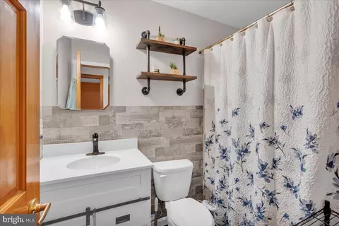 1 Red Oak Dr, Tabernacle, NJ 08088 photo 18