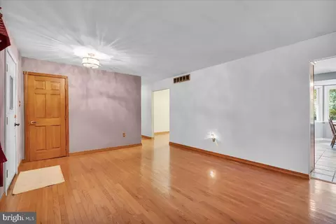 1 Red Oak Dr, Tabernacle, NJ 08088 photo 14