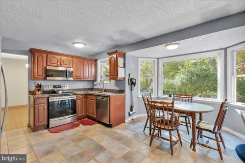 1 Red Oak Dr, Tabernacle, NJ 08088 photo 3
