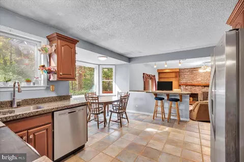 1 Red Oak Dr, Tabernacle, NJ 08088 photo 5