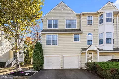 6501 Riverfront Dr, Palmyra, NJ 08065