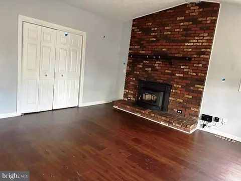 Living - 315 Collins Ln, Maple Shade, NJ 08052 photo 2 of 2