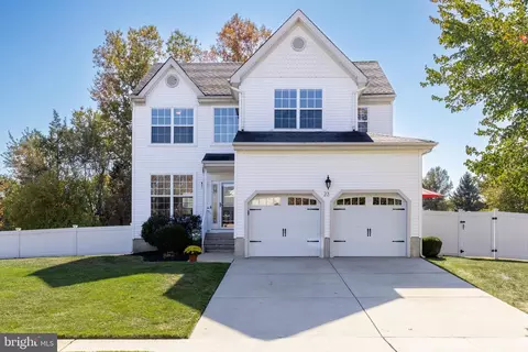 23 Colts Gait Rd, Marlton, NJ 08053