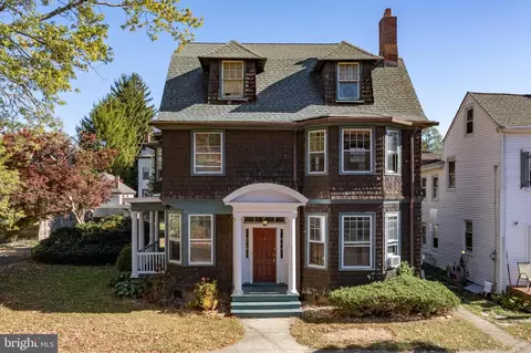 9 Prince St, Bordentown, NJ 08505