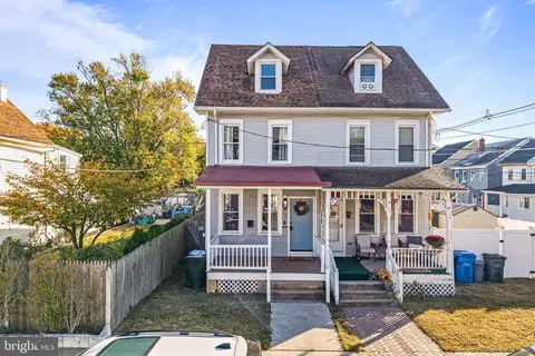 49 Bispham St, Mount Holly, NJ 08060