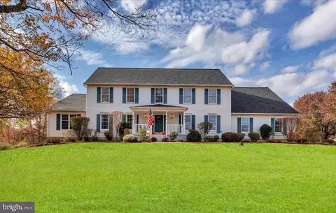 310 Jacobstown Arneytown Rd, Wrightstown, NJ 08562