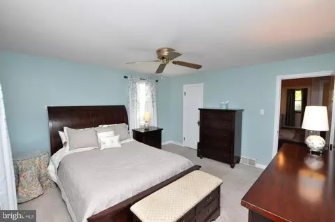 143 Spruce Ave, Maple Shade, NJ 08052 photo 8
