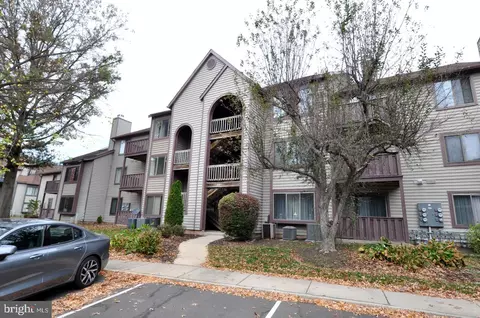 4814 C Aberdeen Dr, Mount Laurel, NJ 08054