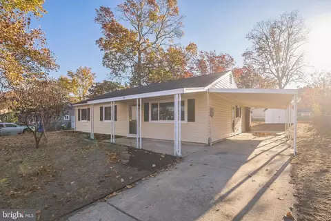 29 Scammell Dr, Browns Mills, NJ 08015