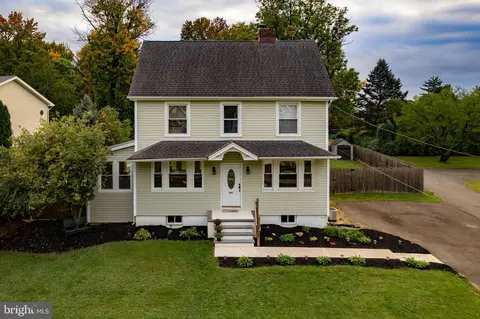 200 Union St, Bordentown, NJ 08505