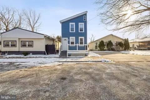 416 Jones Ave, Burlington, NJ 08016