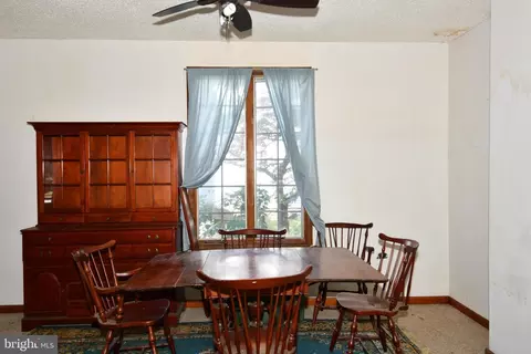 Dining - 728 Cooper St, Beverly, NJ 08010 photo 1 of 2