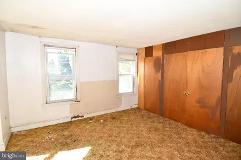 Bedroom - 728 Cooper St, Beverly, NJ 08010 photo 4 of 6