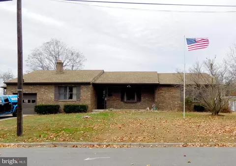 210 Orchard St, Delanco, NJ 08075
