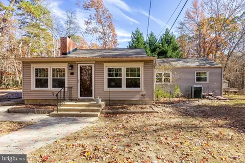 15 N Wyetta Rd, Medford, NJ 08055