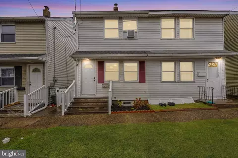 1205 High St, Burlington, NJ 08016