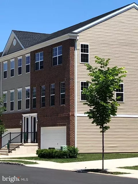61 Creekside Way, Burlington, NJ 08016