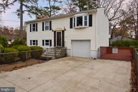 900 Hunters Blvd, Browns Mills, NJ 08015