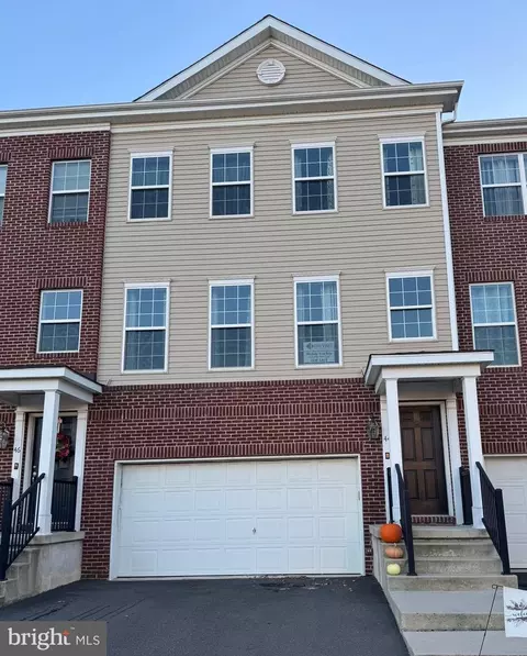 44 Kramer Ct, Florence, NJ 08518