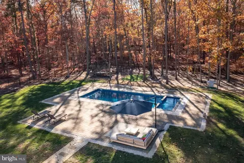 Exterior - 409 Kaila Ct, Tabernacle, NJ 08088 photo 6 of 8