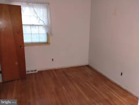 Bedroom - 29 Thomas Ave, Maple Shade, NJ 08052 photo 1 of 1