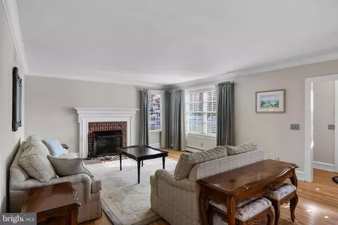 429 E Main St, Maple Shade, NJ 08052 photo 6