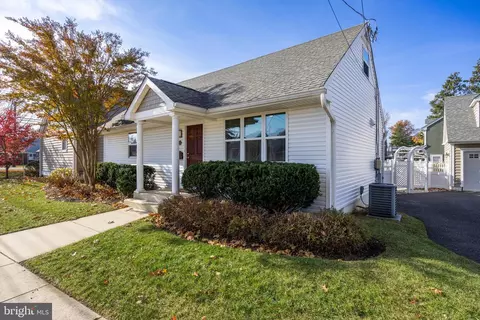 429 E Main St, Maple Shade, NJ 08052 photo 42