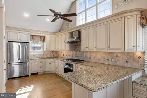 429 E Main St, Maple Shade, NJ 08052 photo 13