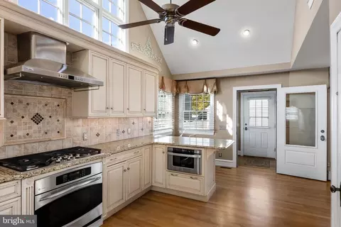 429 E Main St, Maple Shade, NJ 08052 photo 11