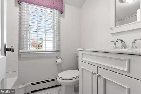 429 E Main St, Maple Shade, NJ 08052 photo 33