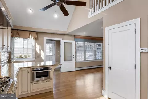 429 E Main St, Maple Shade, NJ 08052 photo 15