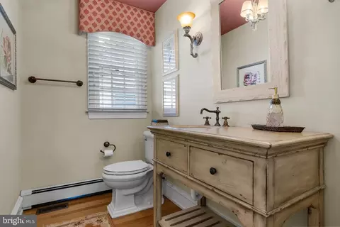 429 E Main St, Maple Shade, NJ 08052 photo 20