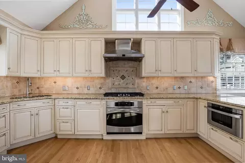 429 E Main St, Maple Shade, NJ 08052 photo 12