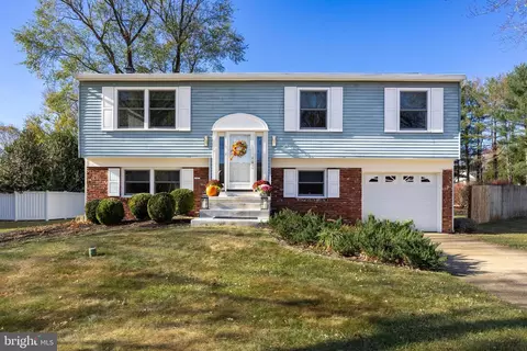 111 Coachmans Dr, Bordentown, NJ 08505