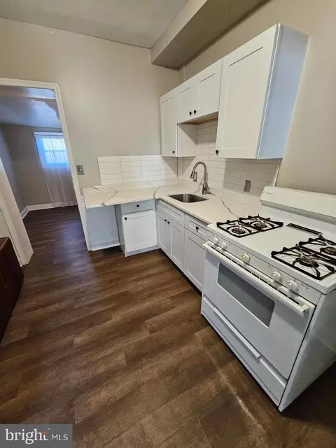 Kitchen - 433 Kossuth St, Riverside, NJ 08075 photo 1 of 2