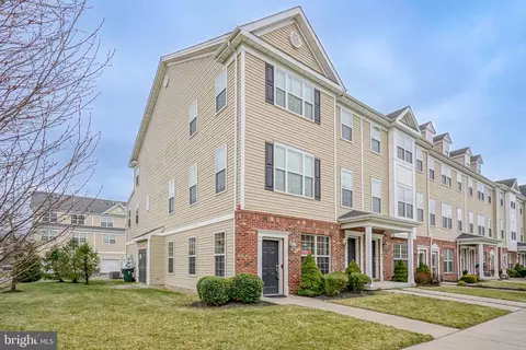 182 Creekside Way, Burlington, NJ 08016
