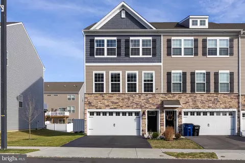 65 Sisters Farmstead, Mount Laurel, NJ 08054
