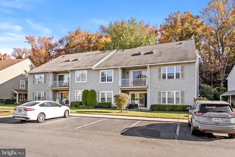 707 A Ralston Dr, Mount Laurel, NJ 08054
