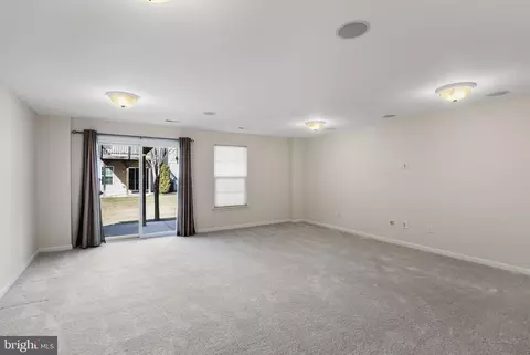 Living - 1911 Lukas Ct, Cinnaminson, NJ 08077 photo 7 of 10