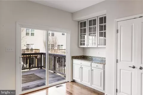 Entry Way - 1911 Lukas Ct, Cinnaminson, NJ 08077 photo 4 of 4
