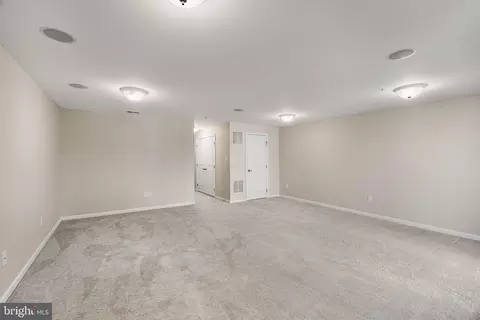 Living - 1911 Lukas Ct, Cinnaminson, NJ 08077 photo 9 of 10