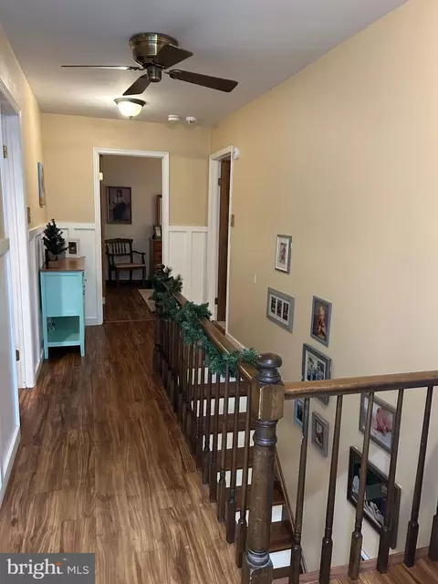 Entry Way - 64 Red Oak Dr, Tabernacle, NJ 08088 photo 6 of 7