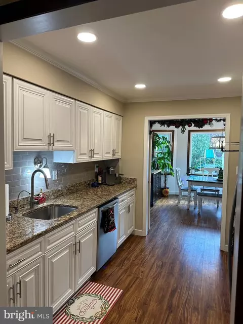 Kitchen - 64 Red Oak Dr, Tabernacle, NJ 08088 photo 1 of 3