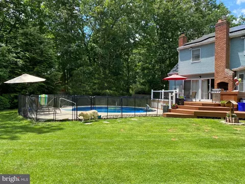 Exterior - 64 Red Oak Dr, Tabernacle, NJ 08088 photo 8 of 10