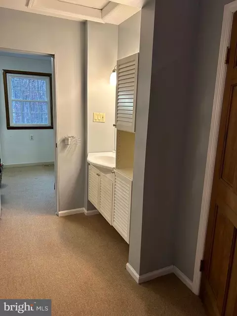 Entry Way - 64 Red Oak Dr, Tabernacle, NJ 08088 photo 7 of 7