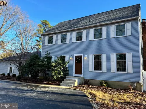 Exterior - 64 Red Oak Dr, Tabernacle, NJ 08088 photo 2 of 10
