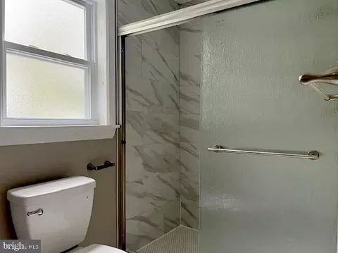 Bath - 623 Third St, Delanco, NJ 08075 photo 1 of 7