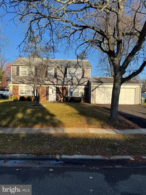 44 Gainscott Ln, Willingboro, NJ 08046