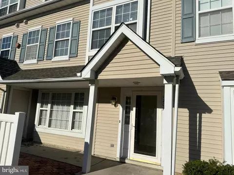 1207 Wharton Rd, Mount Laurel, NJ 08054